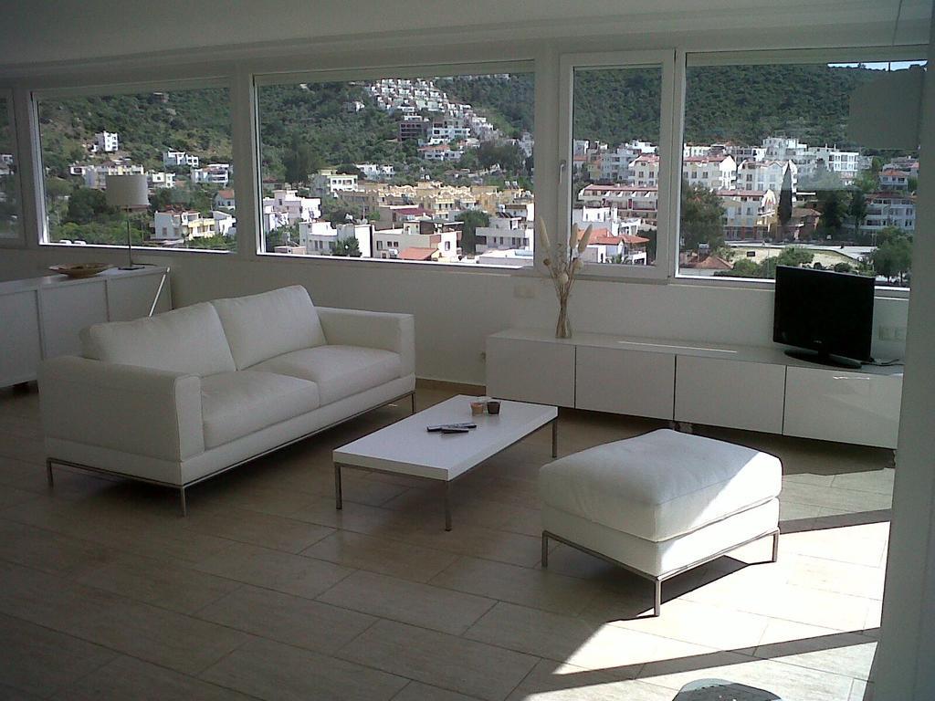 Marina View Residence Gulluk Exteriör bild
