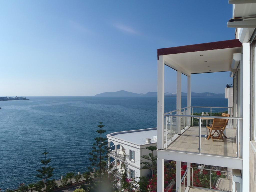 Marina View Residence Gulluk Exteriör bild